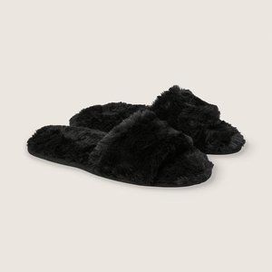 VS PINK FAUX FUR SLIPPERS